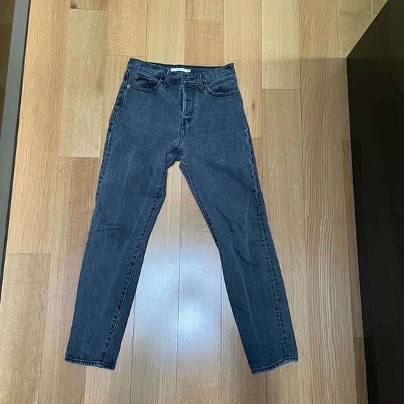 Levi’s Wedgie Jeans - Grey - Picture 2 of 3